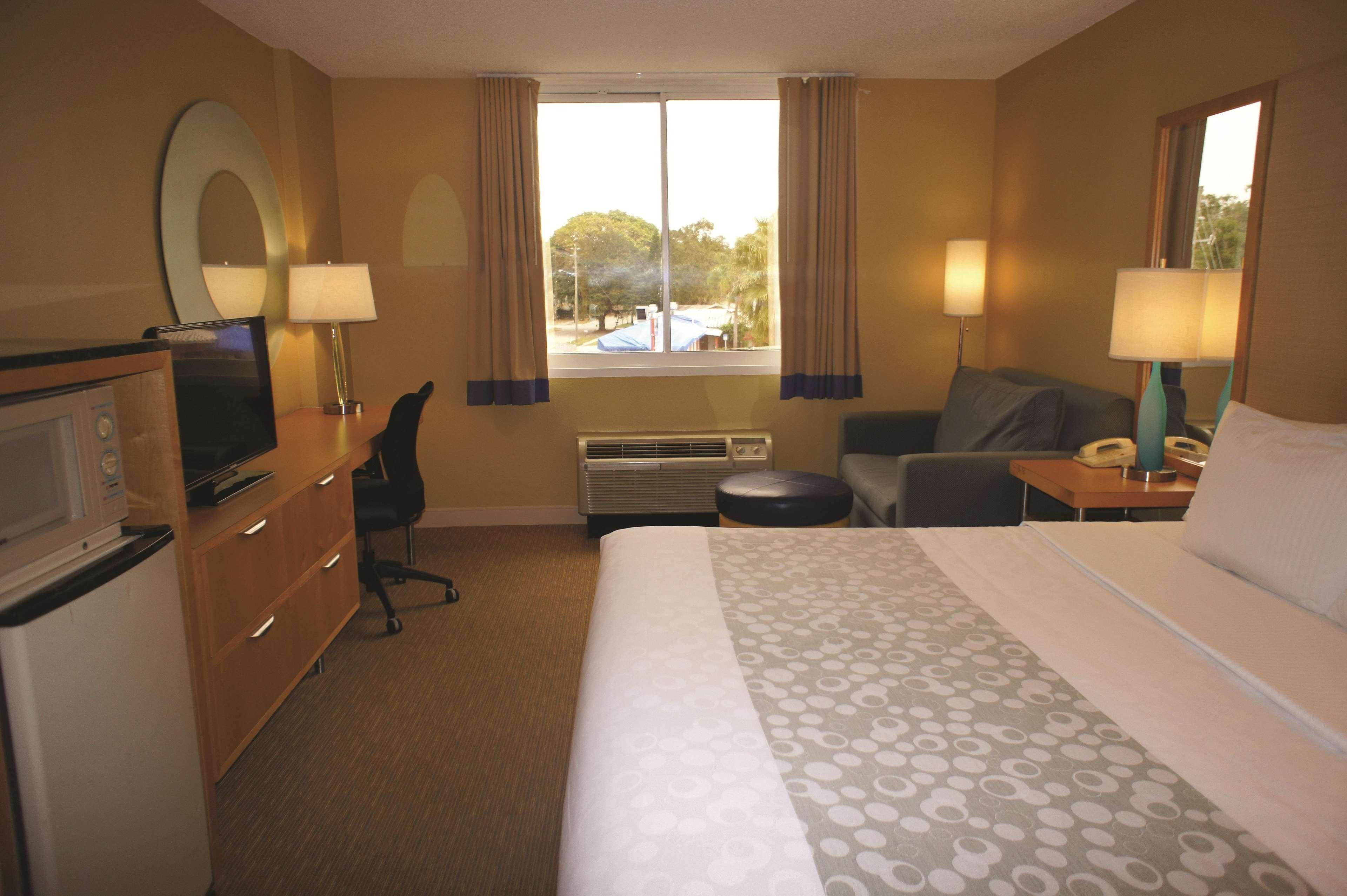 La Quinta By Wyndham Sarasota Downtown Hotel Kültér fotó