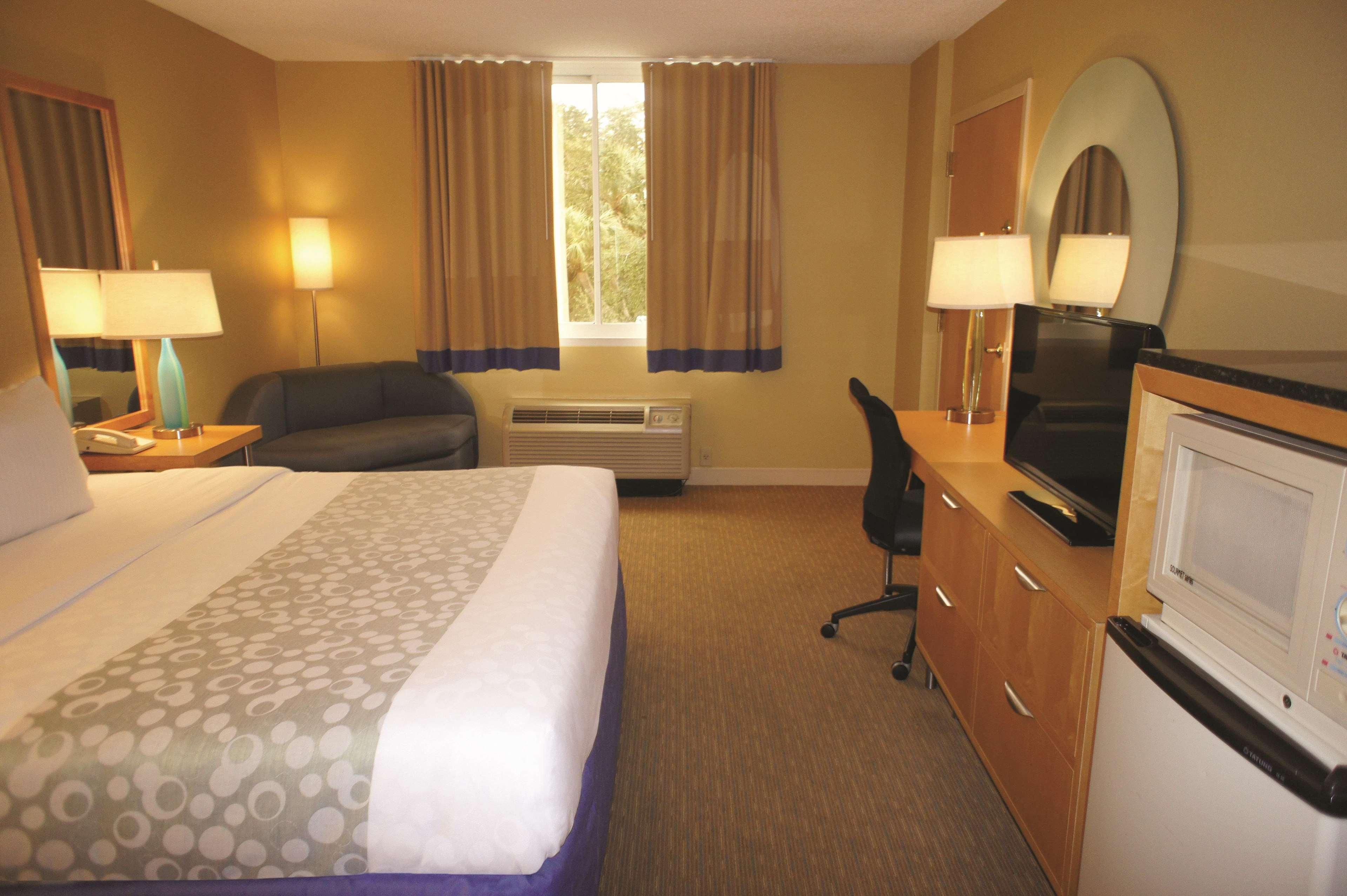 La Quinta By Wyndham Sarasota Downtown Hotel Kültér fotó