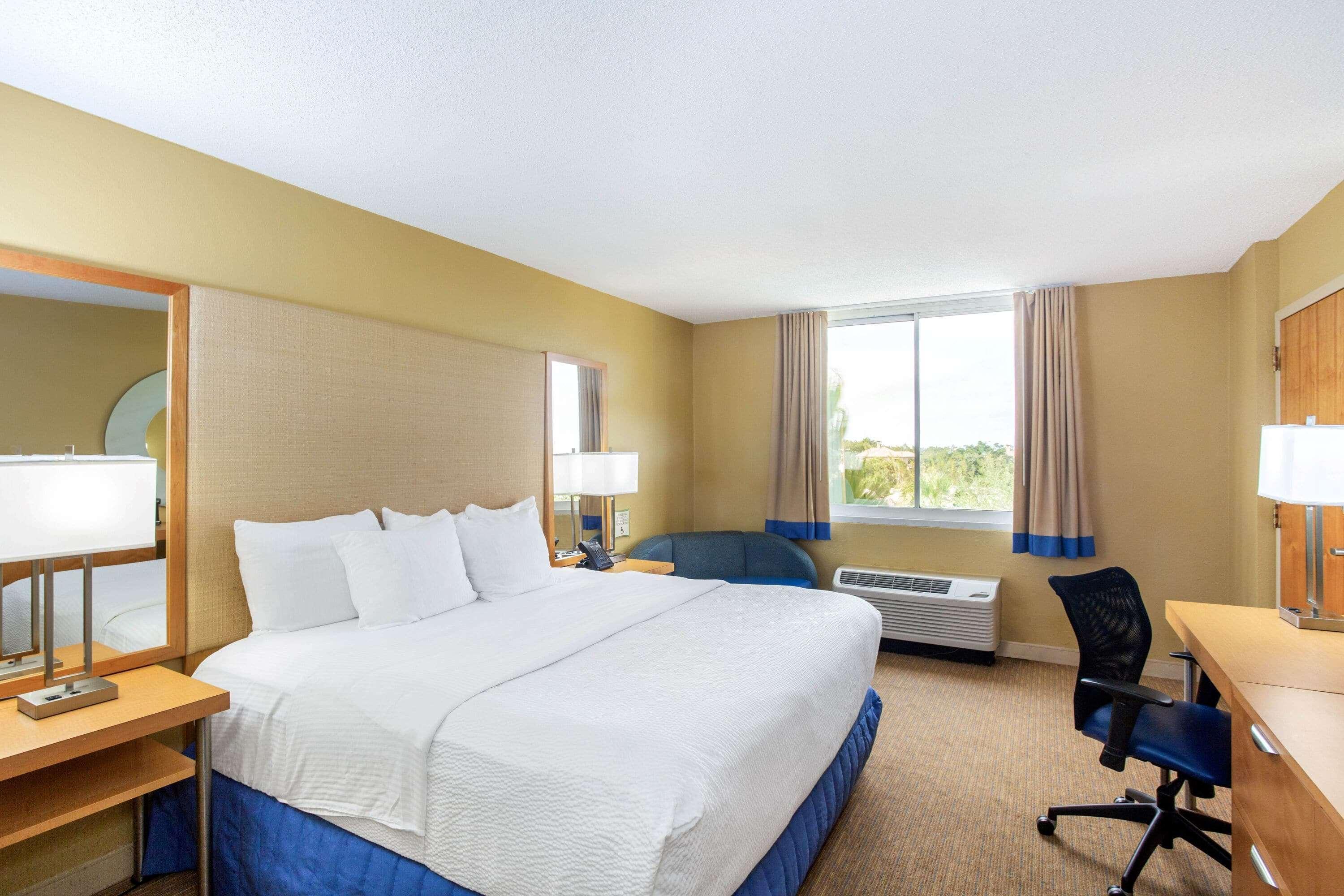 La Quinta By Wyndham Sarasota Downtown Hotel Kültér fotó