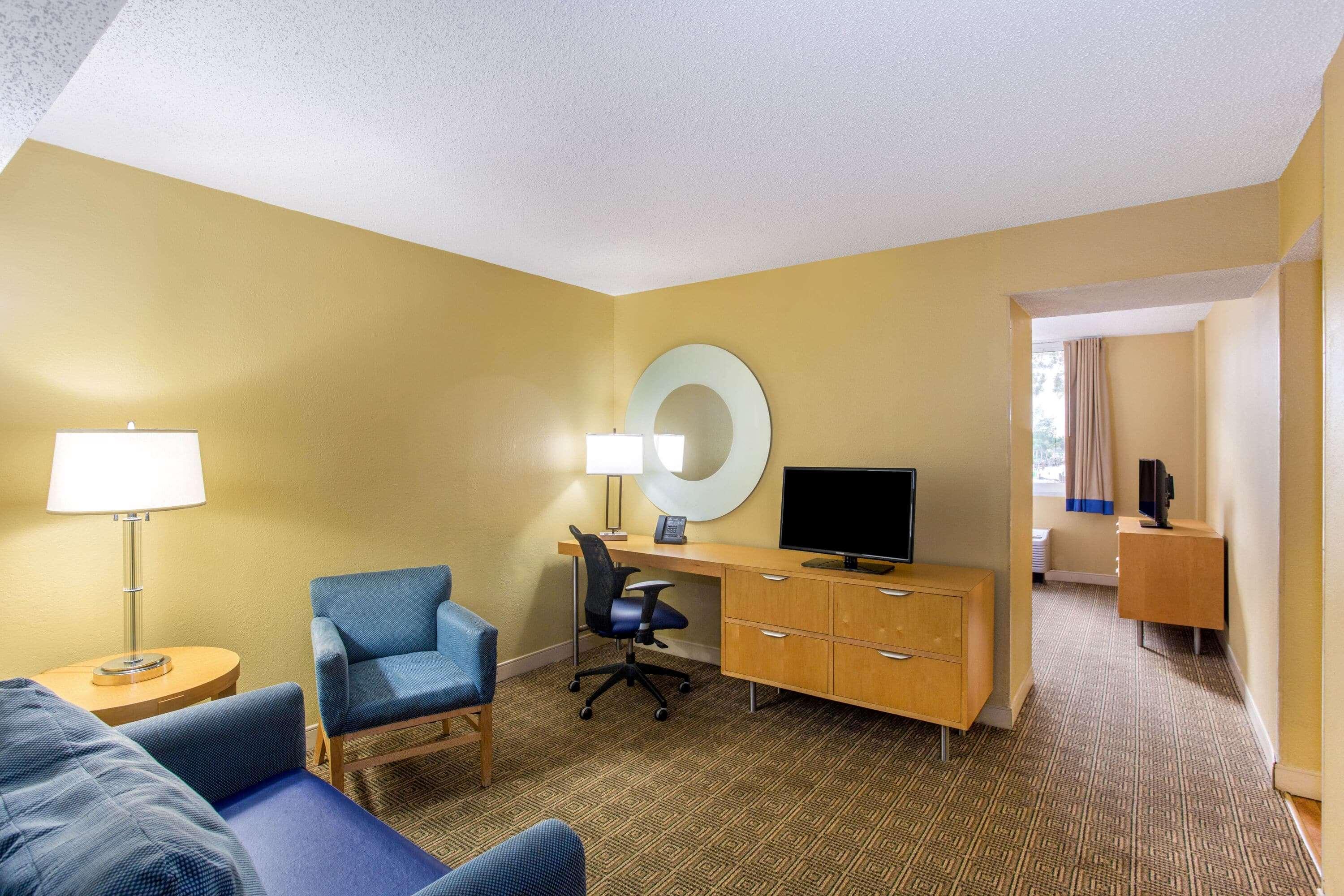La Quinta By Wyndham Sarasota Downtown Hotel Kültér fotó