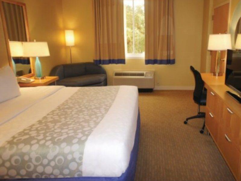 La Quinta By Wyndham Sarasota Downtown Hotel Kültér fotó